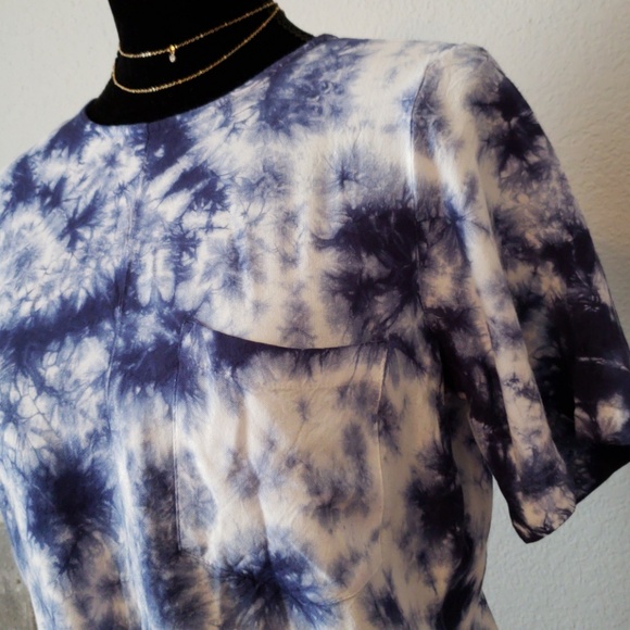 Navy Blue and White Tie-Dye Blouse with Waist Tie - Picture 3 of 7